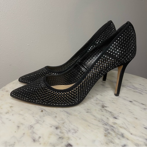 Vince Camuto Shoes Size 8 Fabric Upper
Heels black pumps - Picture 2 of 6